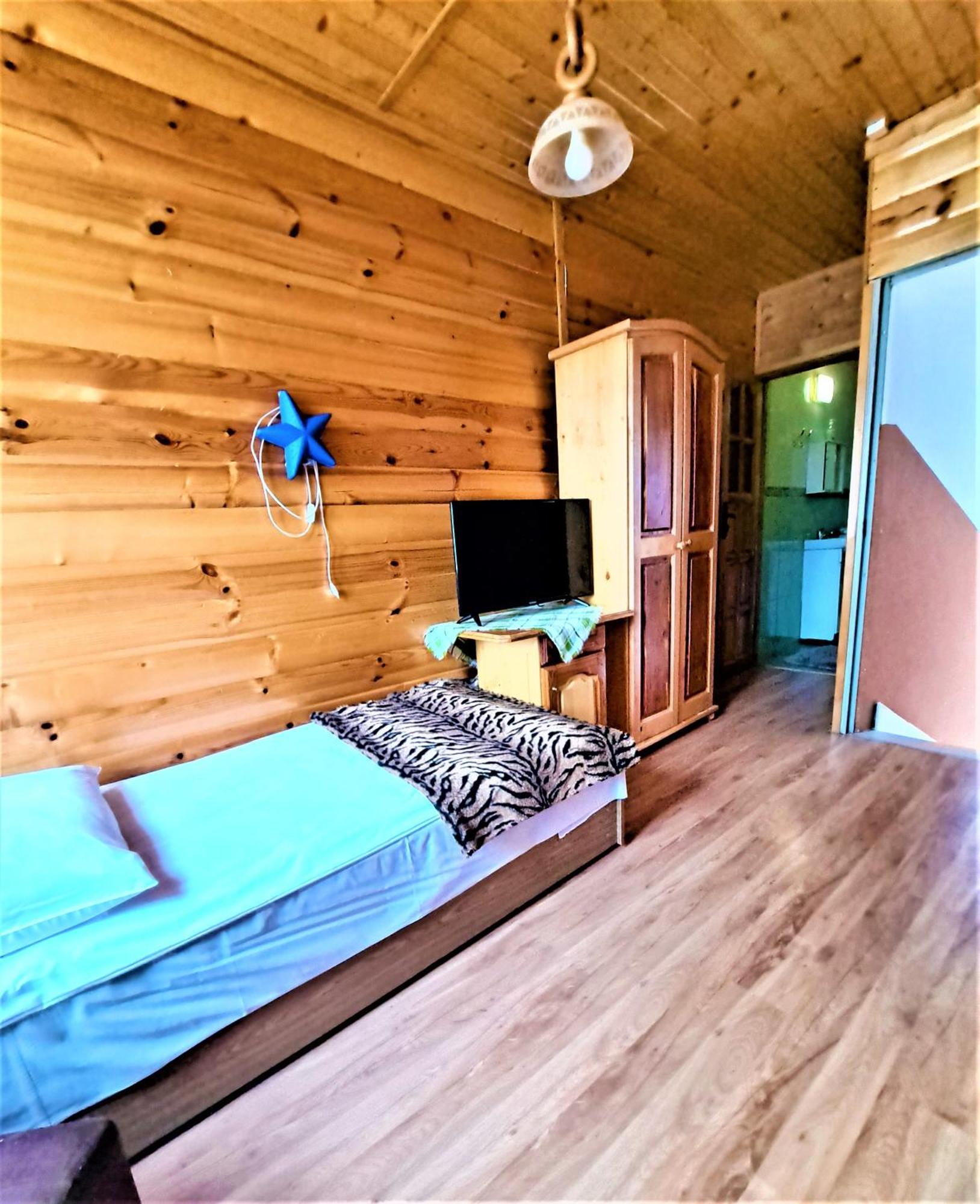 "Harnas" Zab-Bustryk Hotel Phòng bức ảnh